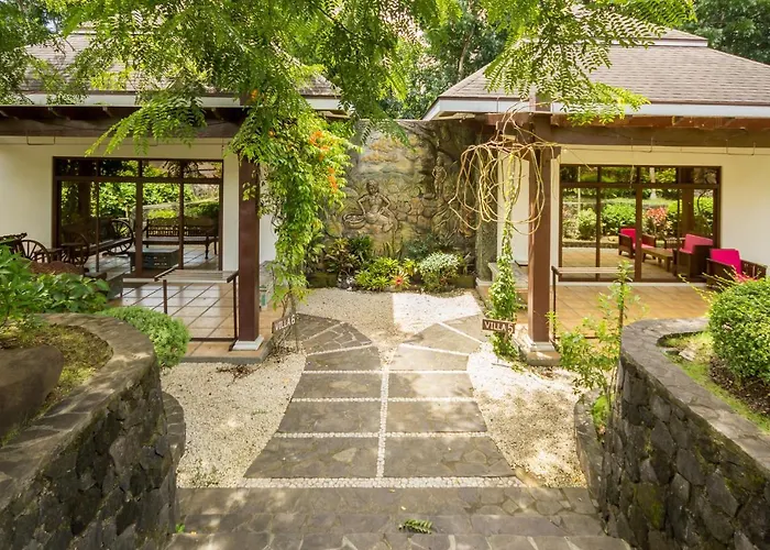 Cintai Corito'S Garden Villa Batangas